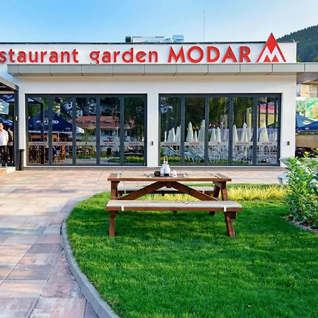 Park & Modar 酒店 4*