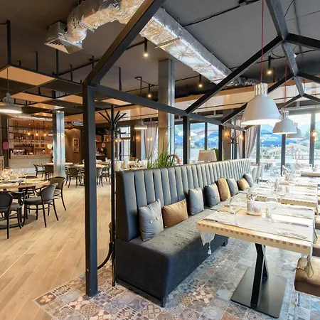 Park & Modar Отель 4*