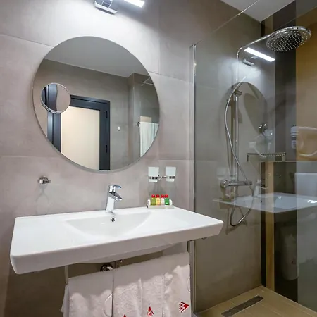 парк модър Devin