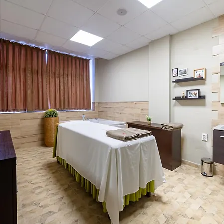 парк модър Hotel